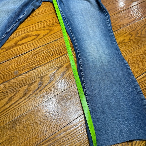 Levi’s 524 Too Superlow jeans.  Size 17 medium but length had been cut. - Picture 7 of 14